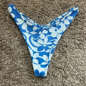 Skatie- Suzanne Bottom- Cape Cod